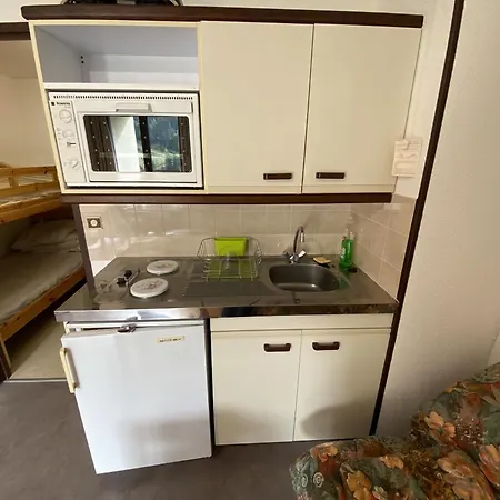 Apartment 17 Aux Cristallines