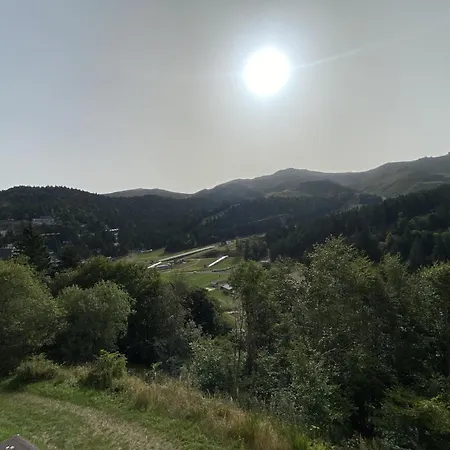 Apartment 17 Aux Cristallines